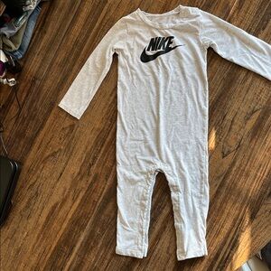 Nike Kids Gray One Piece Footie